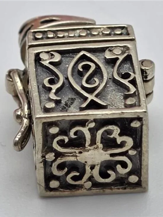 Sterling Silver 925 Prayer Box Pendant Charm Opening Filigree 14.6mm Vintage - Picture 3 of 10